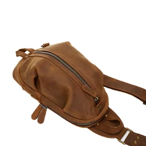 Leather men’s bags are lightweight.