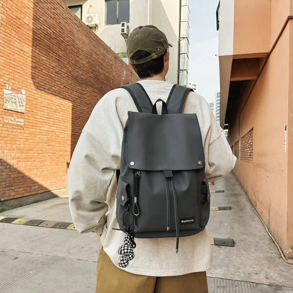 Backpack for male high school students, versatile