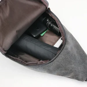 Casual men's chest bag