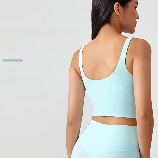 Women's Sports Tops