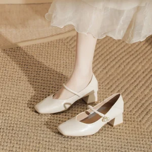 Thick Heel Square Toe Shoes