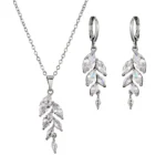 Accessories: Necklace and Ear Hooks