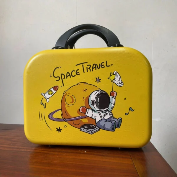 Lightweight carrying cases travel makeup bags