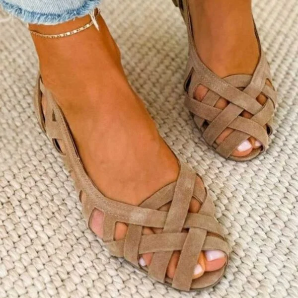 Fashion Flat Bottom Hollow Breathable Clogs Non-Slip Beach Fashion Shoes