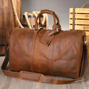 Shoulder bag for carrying luggage