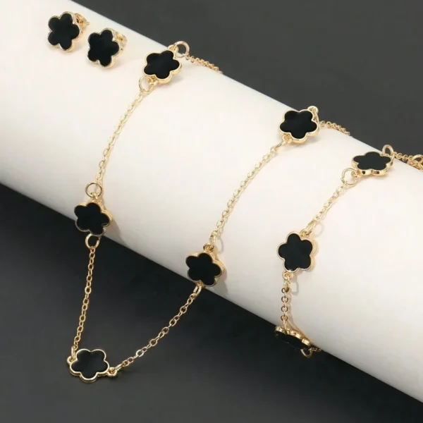 4 Pieces Five-Leaf Grass Jewelry Set Ladies Retro Style