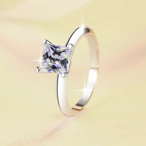 Minimalist Sterling Silver Four Claw Moissanite Ring