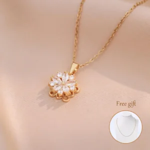 Creativity Rotating Pendant Four Leaf Clover Flower Zircon Necklace
