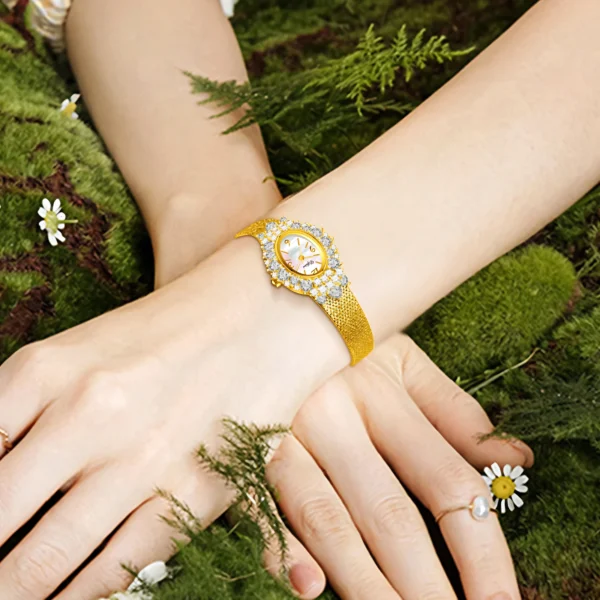 Vintage Gold Quartz Watch for Women