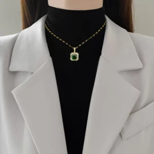 Luxury Fashion Emerald Cut Zircon Jewelry Set 18K Gold Plated Stainless Steel Shiny Diamond Pendant Earrings Necklace Set